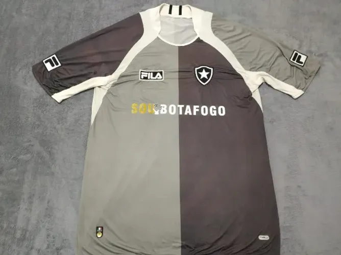 Camisa Oficial Botafogo Fila 2010, tamanho EG (63x88cm). Ler anúncio.