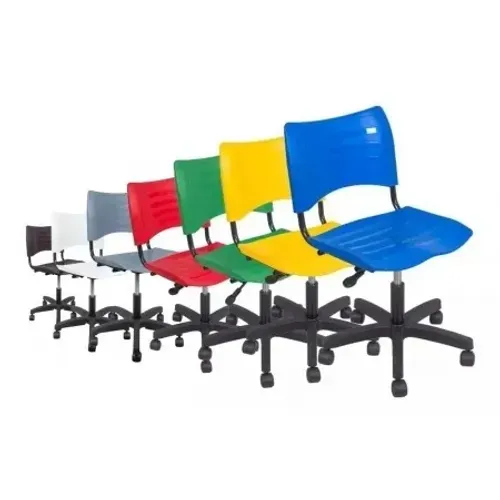 Cadeira giratória em polipropileno