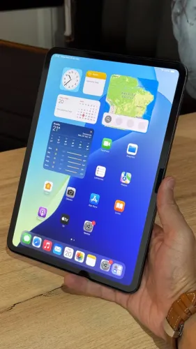 iPad Pro M4 512GB 11 Pol. 5ª Geração 2024 - Saúde bateria 100%! Apenas 20 ciclos! Até 12x