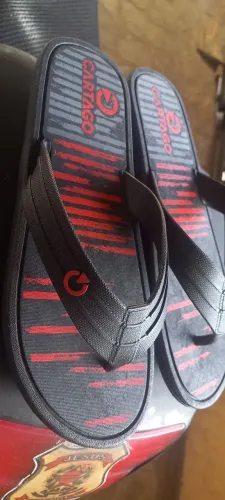 Chinelos Cartago - Confortável 41/42 novos