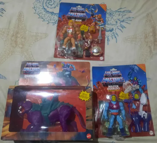 Lote Masters of the universe origins He-Man , Skeletor garra diabólica e Panthor plástico