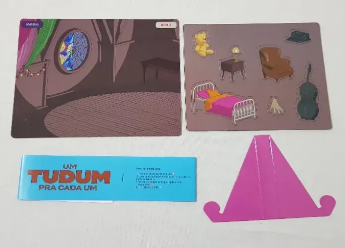Cenário Magnético de Wandinha da lata do tudum da Netflix
