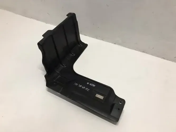 Para Barro Central Hyundai Hb20 L20090201