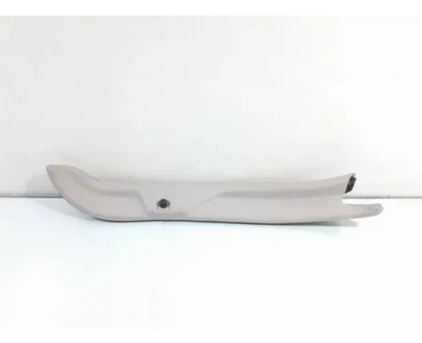 Acabamento Tampa Traseira Direita Citroën C3 2008 Xtr 