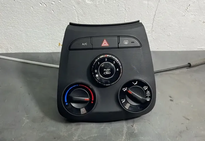 Comando de Ar Hyundai HB20 2019-ORIGNAL