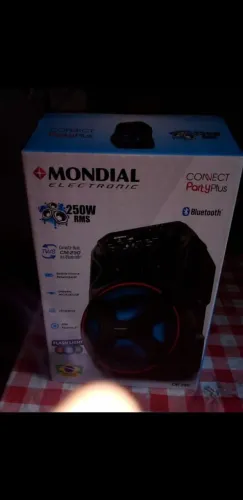 Caixa de Som média amplificada da marca Mondial*nova*na caixa!