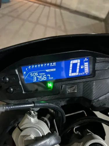 Honda XRE 300 2016 - Impecável, apenas 37.500 km rodados