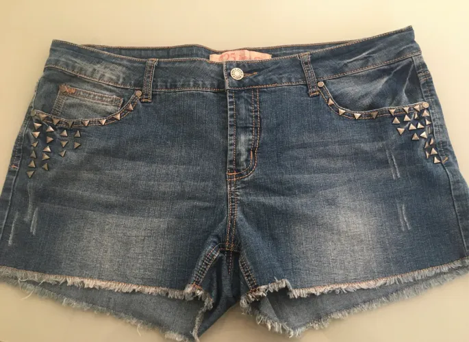 Short Jeans