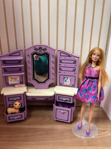 Lote barbie Penteadeira camarim Barbie ultraglam 
