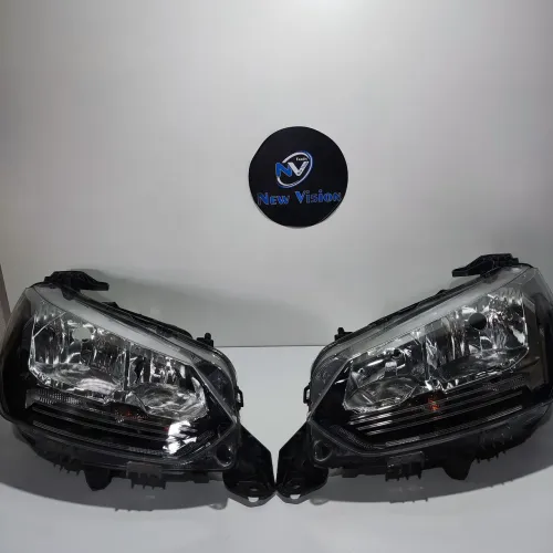 Par farol Peugeot 208 Usado original.