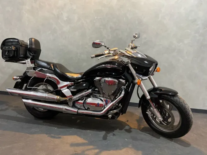 SUZUKI BOULEVARD M800R PRETO 2014
