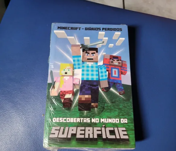 Livro Minecraft - Diários Perdidos - Descobertas no Mundo da Superfície