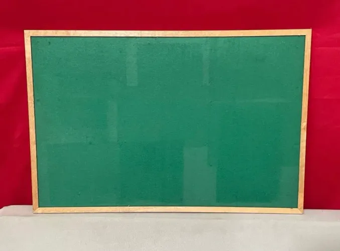 Quadro De Avisos Em Feltro Verde