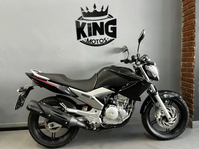 Yamaha FAZER Gasolina Manual