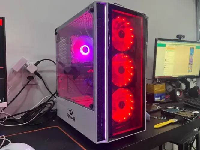 PC Gamer Ryzen 5 5500 + RTX 3050 | 16GB | SSD 500GB | Novo com Garantia | Gabinete à sua e