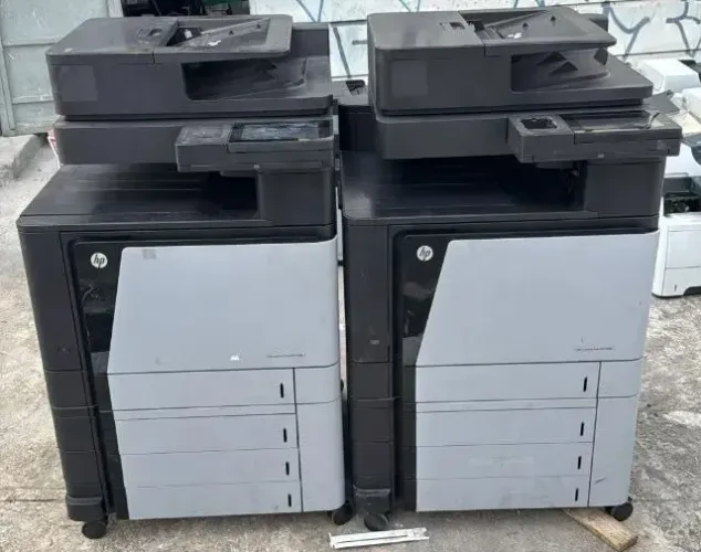 Impressora Multifuncional HP Color LaserJet Enterprise Flow MFP M880Z