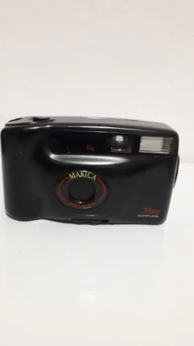 Câmera Makica Maxx Autoflash m800