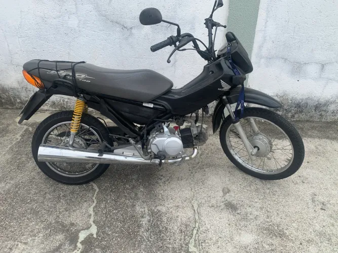 Honda Pop 100 2007 preta Único dono 24.262 km originais 