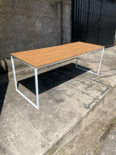 Mesa estilo industrial