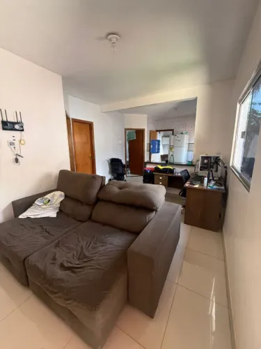 Uma Casa e Duas kitnets, Lote 360 M2, Jd. Nova Goiânia, Senador canedo-GO 