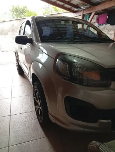 Fiat Uno Drive 1.0 Flex 6V 5P 2018