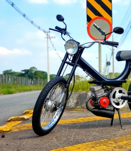 Mobilete Caloi 75cc Motorizada Muito Cuidada Último Chassi Caloi ano 2014