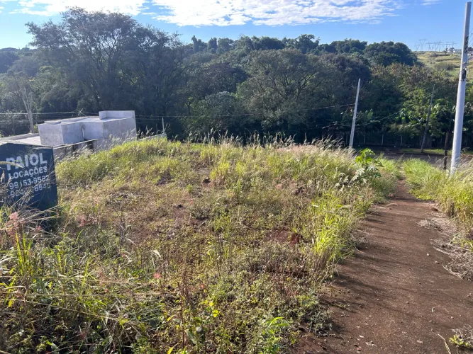 Vendo lote Parque Itaipu 