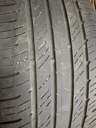 235/50/19