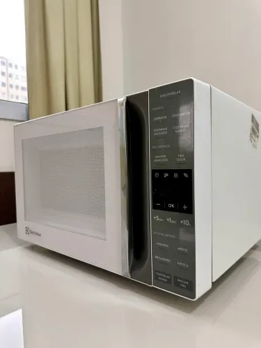 Micro ondas Eletrolux 25l 127v