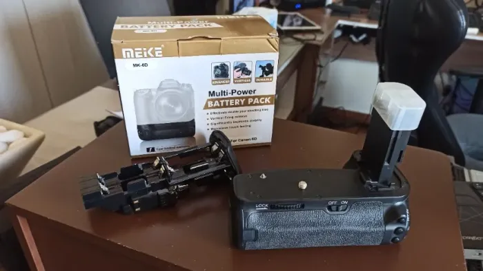 Battery Grip Meike - Canon 6D