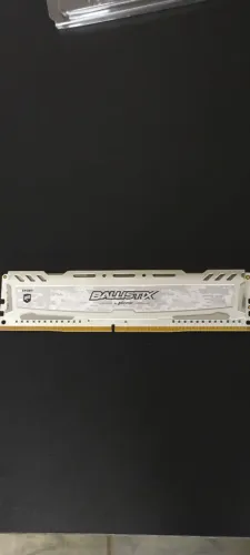 Vendo Memória RAM 8GB DDR4