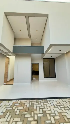 CASA À VENDA 3 DORMITÓRIOS QUADRA 1004 SUL