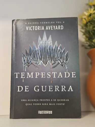 Livro | Tempestade de Guerra, Victoria Aveyard (Rainha Vermelha 4)