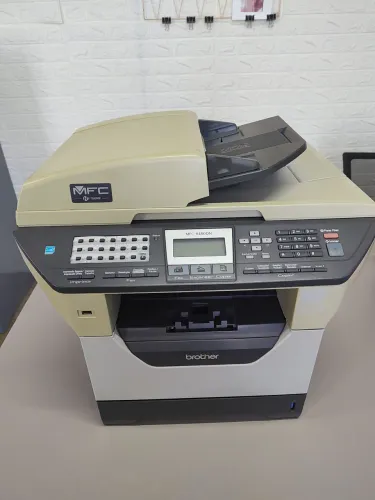 Multifuncional Brother MFC 8480dn