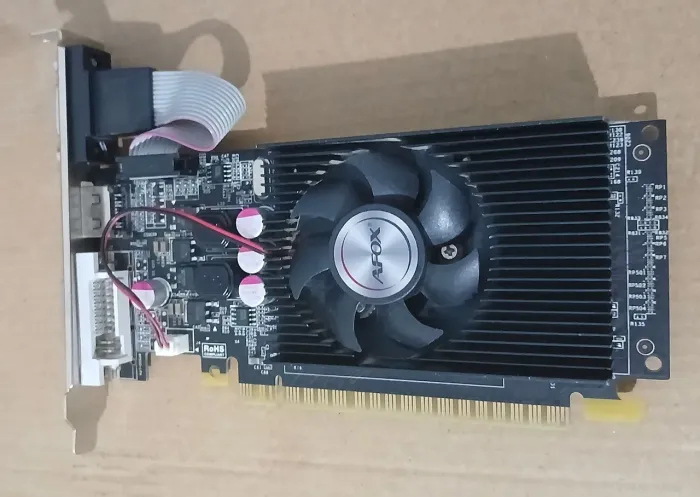Placa de vídeo GT 210 Afox