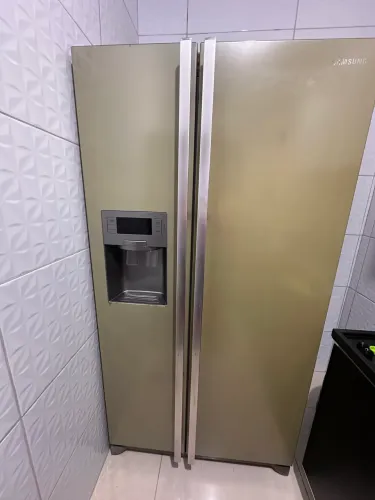 Geladeira Side-by-side SAMSUNG
