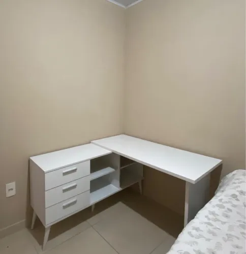 Escrivaninha ?