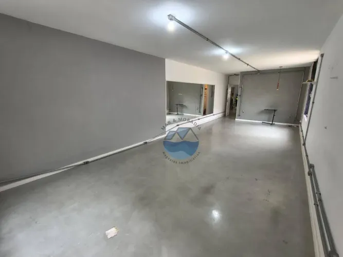 Ótima Sala para Locação com 65 m² com banheiro no Bairro da Aparecida em Santos (SP) por R