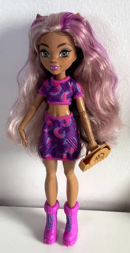Clawdeen Wolf Monster High G3 Budget