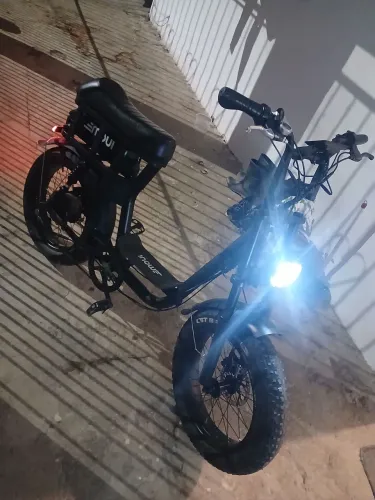 Vendo bicicleta elétrica movi v20 com problema na bateria fácil de resolver