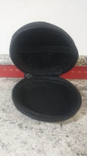 Case bolsinha para fone de ouvido, pendrive e outros periféricos