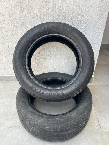Pneu Goodyear 