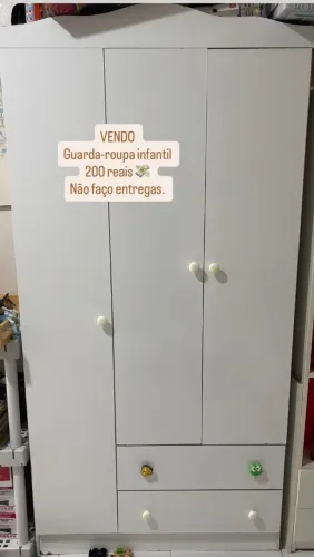 Guarda roupa infantil