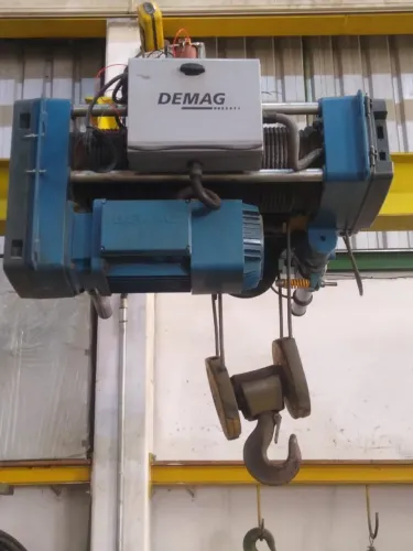 Talha Demag 10 TON - Baixa altura - tensão 380V
