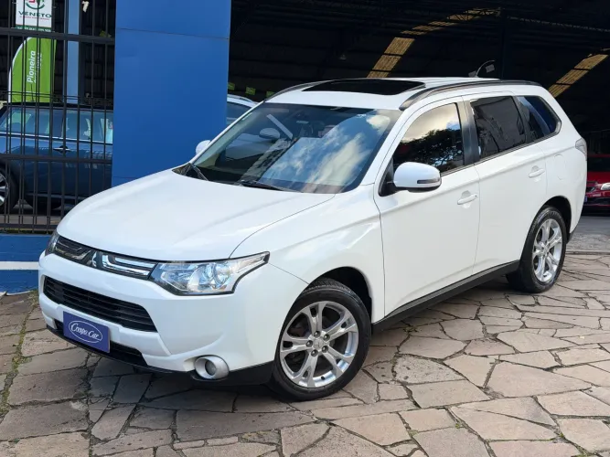 Mitsubishi Outlander 2.0 16V 160cv Aut. 2014