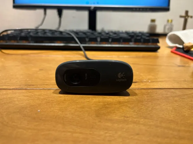 Webcam Logitech HD 720p USB - Funcionando Perfeitamente