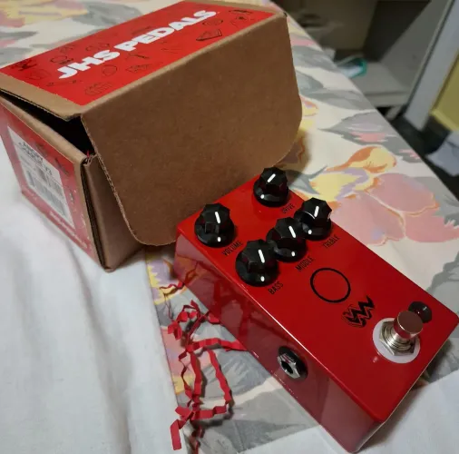 Pedal JHS ANGRY CHARLIE V3 