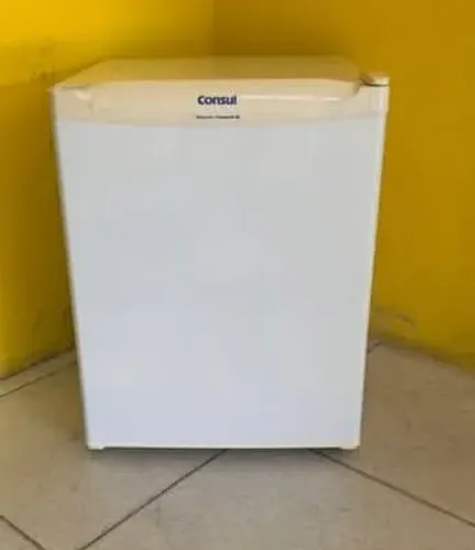 Vendo frigobar 80L Consul 