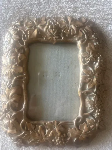 Porta retrato dourado 