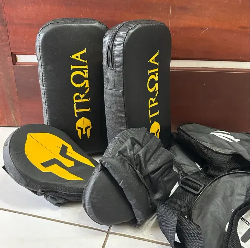 Kit Aparador e Manopla + bolsa